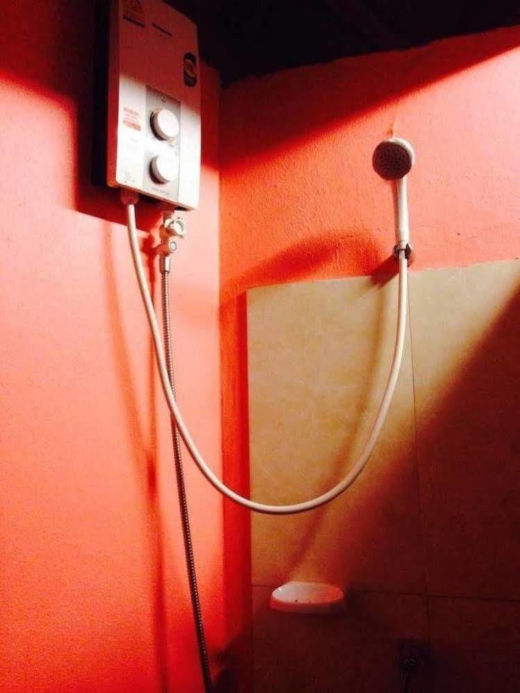 Bamboozle Hostel 哈林海滩 外观 照片